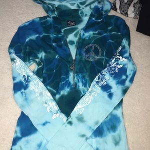 SUPER DUPER CUTE SHIRT!!